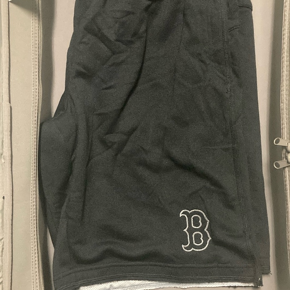 Boston Red Sox Shorts
Black Nike MLB Collection